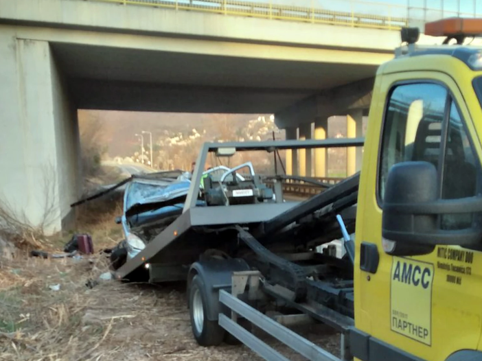 Saobraćajna nesreća u Nišu, automobil uništen