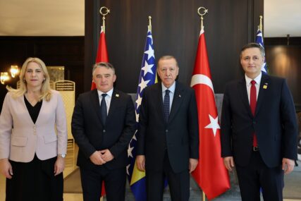 (FOTO) Erdogan nakon razgovora sa članovima Predsjedništva: Mir i stabilnosti BiH veoma važni za Tursku