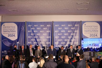 (VIDEO, FOTO) Dodik otvorio Samit energetike Trebinje "Republika Srpska ima potencijal i ne želi to da izgubi"
