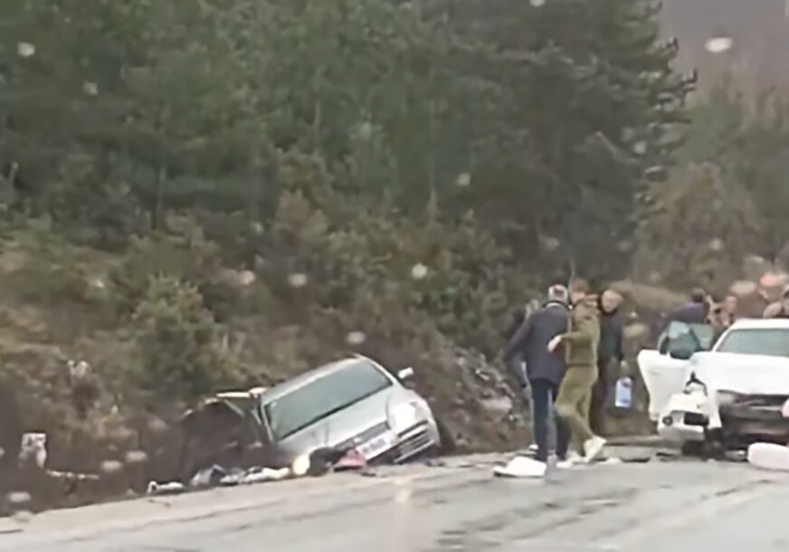 saobraćajna nesreća na putu Podromanija - Rogatica