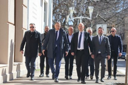 Sastanak Dodika i gradonačelnika Trebinja sa ministrima