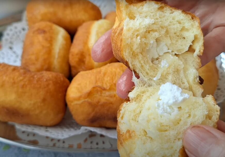 (VIDEO) Uštipci sa sirom po bakinom receptu: Gotovi za tren, a odlični i za doručak i za večeru