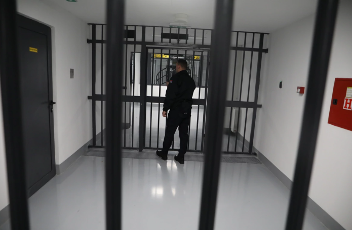 zatvor u Srbiji