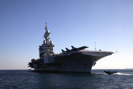 "Neprijatelji žele da unište nas i Zapad" Francuska mornarica se sprema za rat