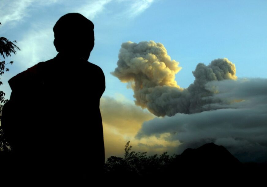 Erupcija vulkana na Indeoneziji