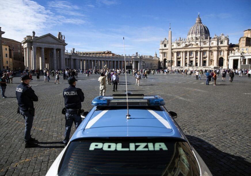policija u vatikanu