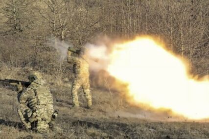 “Ukrajini bi mogao da ostane samo Kijev" Ruske snage napreduju u Donjeckoj oblasti, američki analitičar poslao upozorenje Zapadu