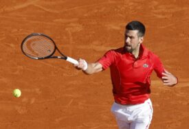 Novak krenuo ka 7. tituli u Rimu: Đoković slabo počeo, pa onda deklasirao Francuza