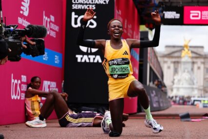 KAKAV PODVIG Kenijka postavila novi svjetski rekord u maratonu