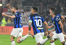 Na korak od titule: Aćerbi doveo Inter u vođstvo u Derbiju dela Madonina