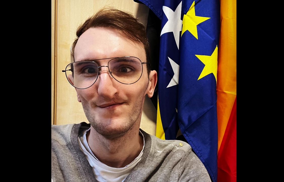 Almin Muftić je imao 7 operacija zbog deformiteta, vrijeđali su ga zbog ...