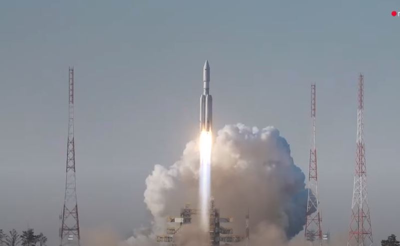Rusija lansirala raketu "Angara 4"