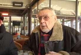 "Jedan život imamo" On je najstariji pjevač na estradi, a njegova karijera je fascinantna