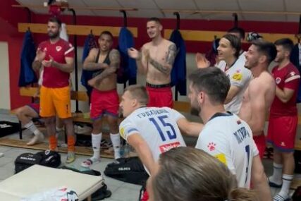 (VIDEO) LUDNICA U SVLAČIONICI Fudbaleri Borca napravili žurku nakon trijumfa protiv Širokog Brijega