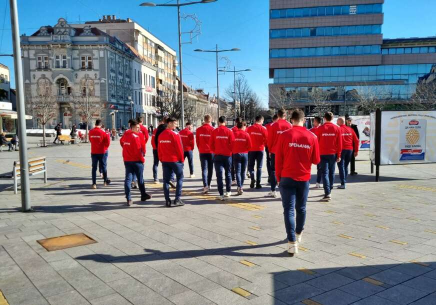 (FOTO) NAPADNUTI FUDBALERI Skandal trese fudbal u Srbiji, redar udarao igrače