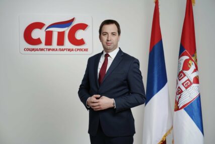 Selak čestitao Vučiću i Vučeviću “Srpski narod prepoznaje i cijeni trud i posvećenost njegovih lidera”