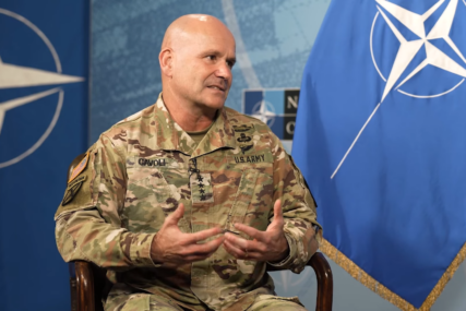 “Dovodimo jače snage i tešku opremu” Komandant NATO govorio o situaciji u BiH i regionu