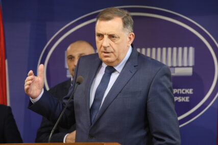 „Mi nismo bosanski Srbi već Srbi“ Dodik poručio Kavazoviću da se uoči Bajrama ne bavi politikom