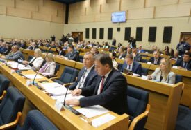 Kolegijum parlamenta odlučio: Poslanici o razdruživanju nakon 10. redovne sjednice NS RS