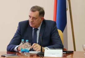"Ne odustajemo od slobode" Dodik tvrdi da nema dugoročne stabilnosti dok odnose u BiH opterećuju strane sudije i lažni visoki predstavnici