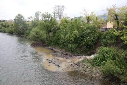 otpadne vode se ulijevaju u rijeku Vrbas