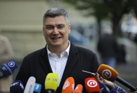 "Plenković se sada znoji, i treba da se znoji" Zoran Milanović istakao da neće žuriti sa sazivanjem konsultacija o formiranju nove vlade
