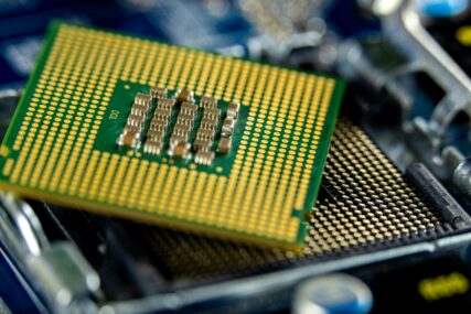 IMPRESIVNO POBOLJŠANJE Predstavljen najbrži RAM za telefone, a čip je sada i manji