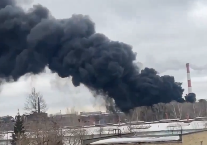 Izbio požar u ruskoj fabrici
