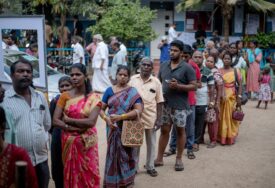 Gotovo milijardu ljudi ima pravo glasa: Četvrta faza glasanja na parlamentarnim izborima u Indiji