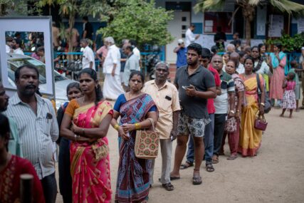 NAJVEĆI SVJETSKI IZBORI U Indiji počelo gigantsko glasanje koje uključuje skoro milijardu ljudi