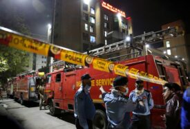 (VIDEO) Poginulo 6 ljudi, povrijeđeno 20: Izbio požar u restoranu, LJUDI ISKAKALI KROZ PROZORE