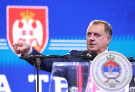 Dodik nakon Svesrpskog sabora "9. januar nije ukinut, borim se za državu Republiku Srpsku"