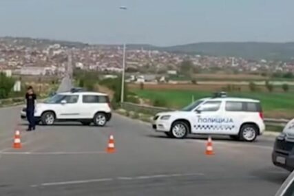 (VIDEO) Isplivali snimci sa mjesta POKUŠAJA ATENTATA: Naoružani napadač pucao na gradonačelnika Aračinova, dvije osobe ranjene