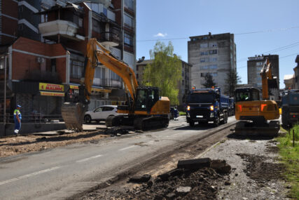 Radovi u strogom centru Prijedora: Počela rekonstrukcija jedne od frekventnijih ulica, iz budžeta grada IZDVOJENO MILION MARAKA