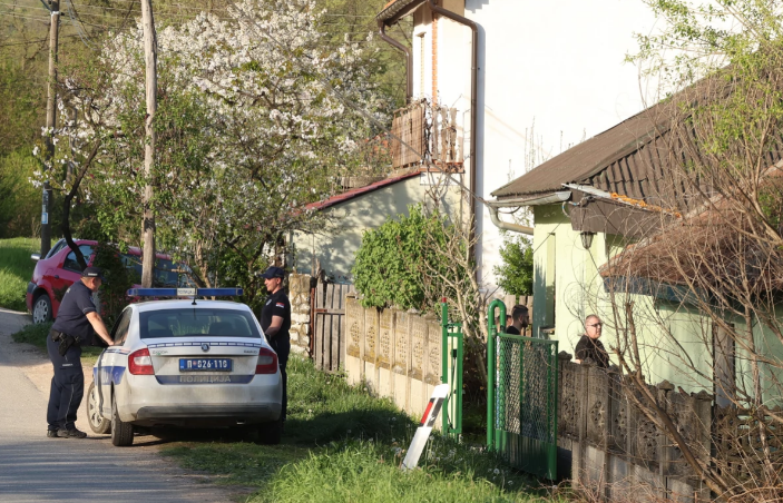 Policija ponovo u selu Zlot