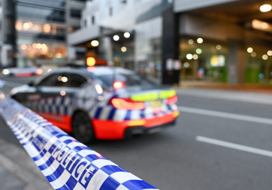 Svjedok krvavog napada opisao užas u Sidneju “Gledao sam kako nožem UBADA MAJKU I BEBU”