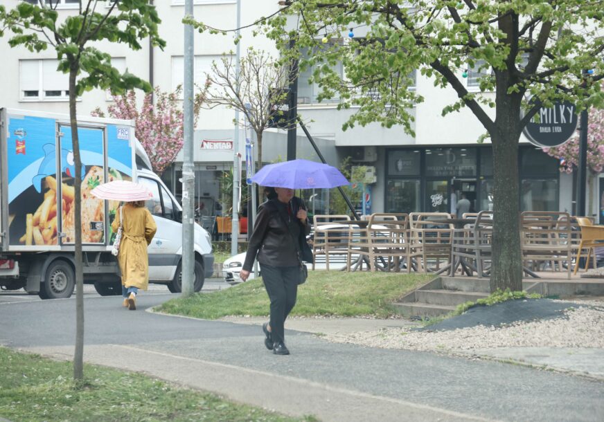 Ponegdje lokalne nepogode i grad: Danas česta kiša i pljuskovi, ne zaboravite kišobran