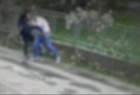 Hapšenje u Zvorniku: Nasilnik napao sugrađanina pred djecom