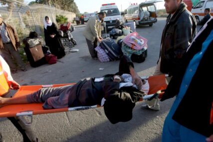"RAKETE POGODILE ŠATORE" Palestinski mediji prenose da je u izraelskom napadu na Rafu UBIJENO 40 LJUDI