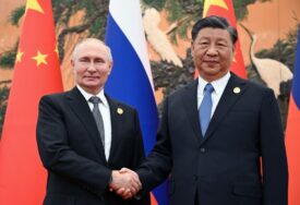 Putin u Pekingu: Saradnja Rusije i Kine nije usmjerena ni protiv koga