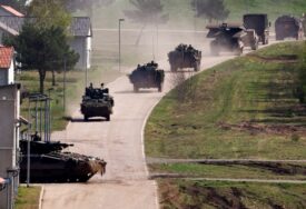 "Prvi veliki odbrambeni planovi od kraja Hladnog rata" Špigl piše da je Njemačkoj potrebno još 75.000 vojnika za odbranu NATO saveznika od Rusije