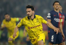 (FOTO) PONOVO RASTANAK Još finale Lige šampiona i iskusni defanzivac napušta Borusiju Dortmund