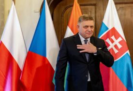 PRIJETI MU DOŽIVOTNA ROBIJA Napadač na slovačkog premijera Roberta Fica ostaje u pritvoru