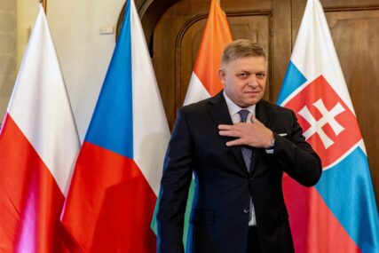 Premijer Slovačke prebačen u svoj stan: Robert Fico PUŠTEN NA KUĆNO LIJEČENJE iz bolnice gdje se oporavljao nakon atentata