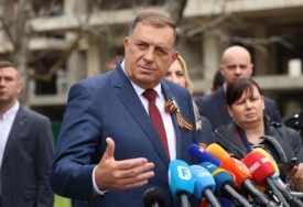 "Amerika je ćutala o iranskom prisustvu kod nas" Dodik smatra da Jevreji trebaju pomoći Srpskoj da se ODVOJI OD BiH, a potom se dotakao evropske ekonomije