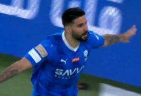 (VIDEO) NASTAVLJA DA REŠETA Mitrović novim golom vodi Al Hilal ka tituli, Srbin je nezaustavljiv