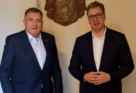 „NIJE U PITANJU LJUBAV PREMA DODIKU“ Vučić poručio da Srbija neće priznati lidera Srpske koga je oktroisao Zapad  