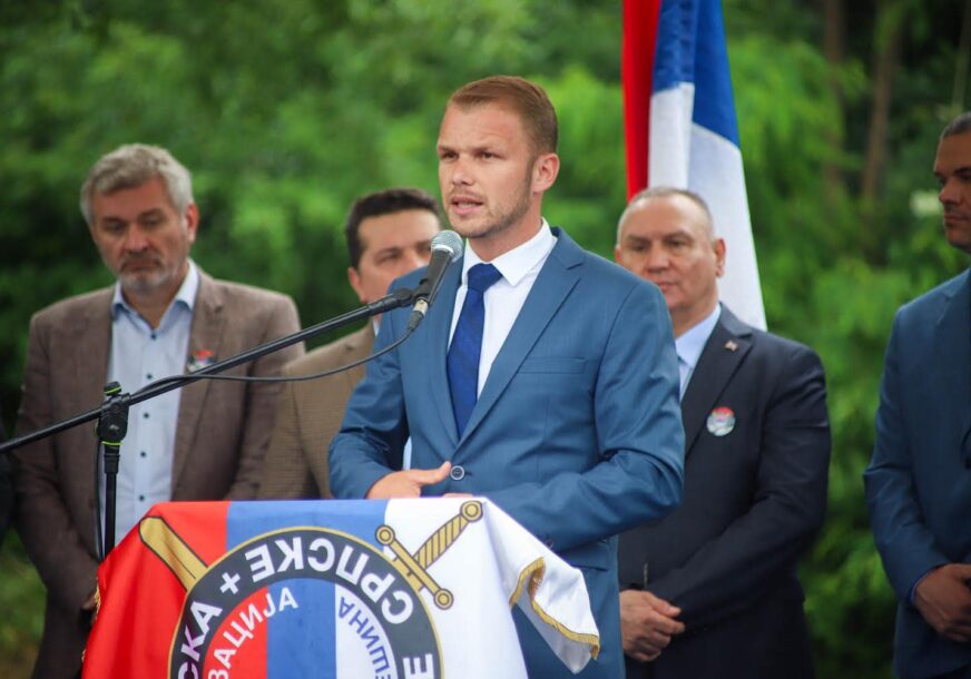 "Heroj naše istorije" Obilježena 21 godina od smrti generala Talića, pomenu prisustvovao i gradonačelnik Banjaluke
