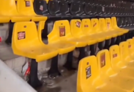 (VIDEO, FOTO) ATINSKA SRAMOTA Navijači Olimpijakosa unakazili stadion AEK