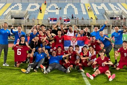 (VIDEO) NEVJEROVATAN USPJEH Kadeti Srbije su u polufinalu Evropskog prvenstva, Orlići srušili Austriju na Kipru